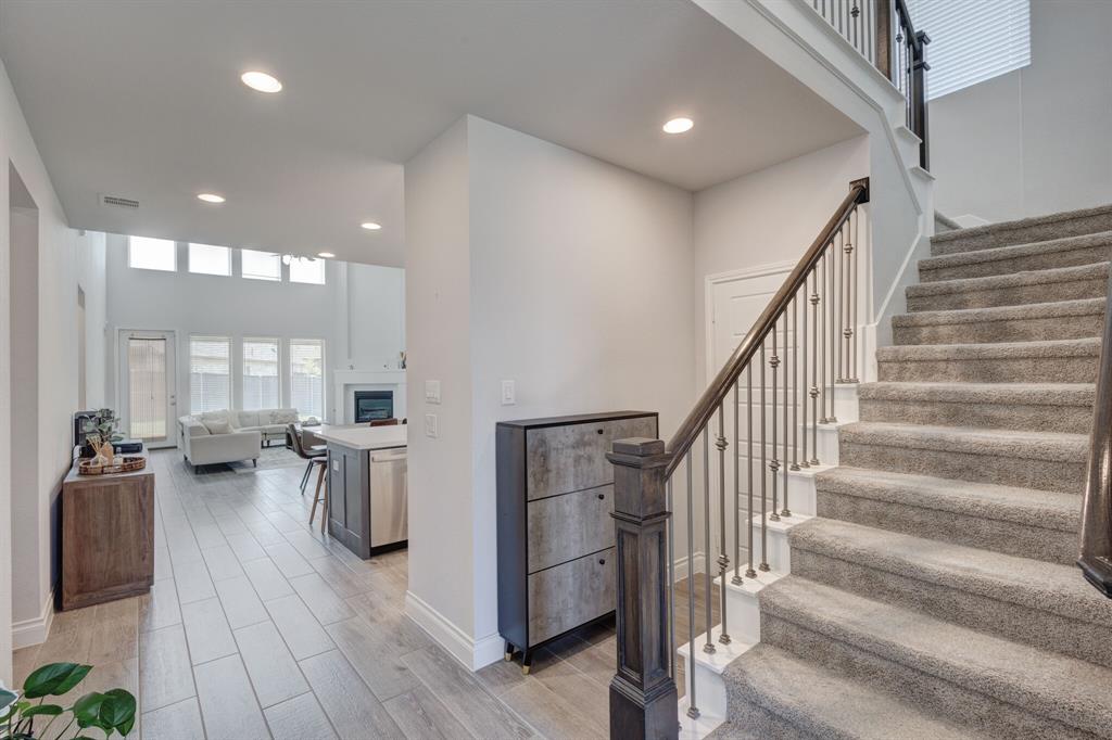 DEVONSHIRE - Residential