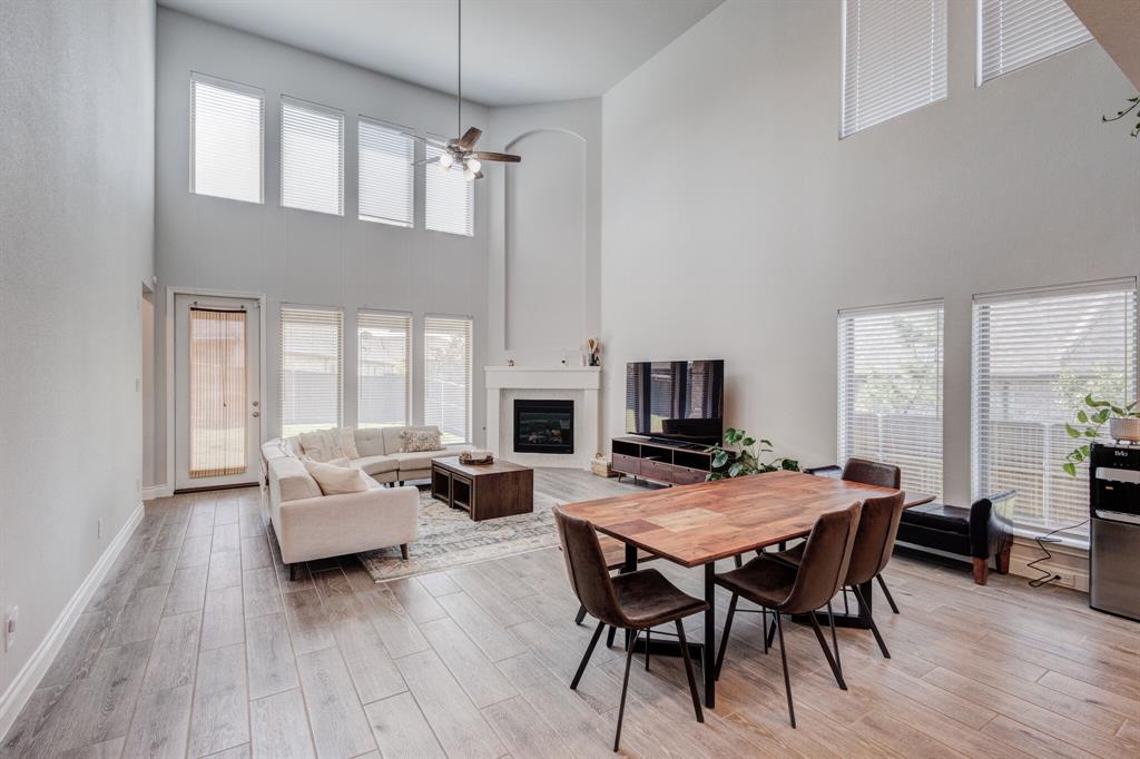 DEVONSHIRE - Residential