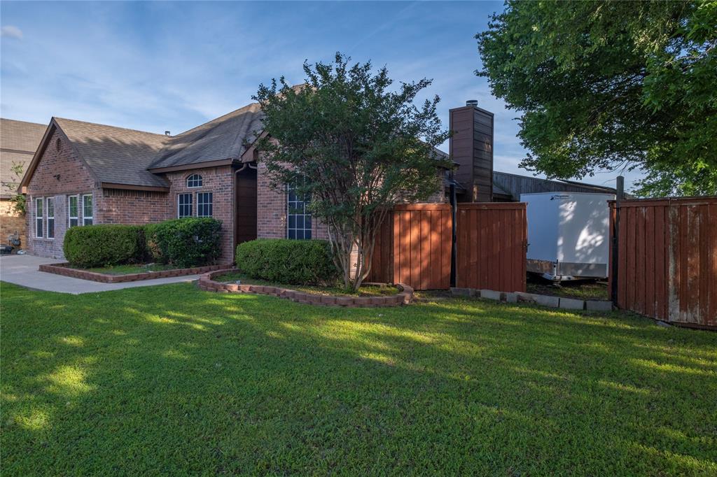708 Valley Court