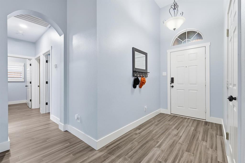 Cypress Point Estate Sec II - Residential