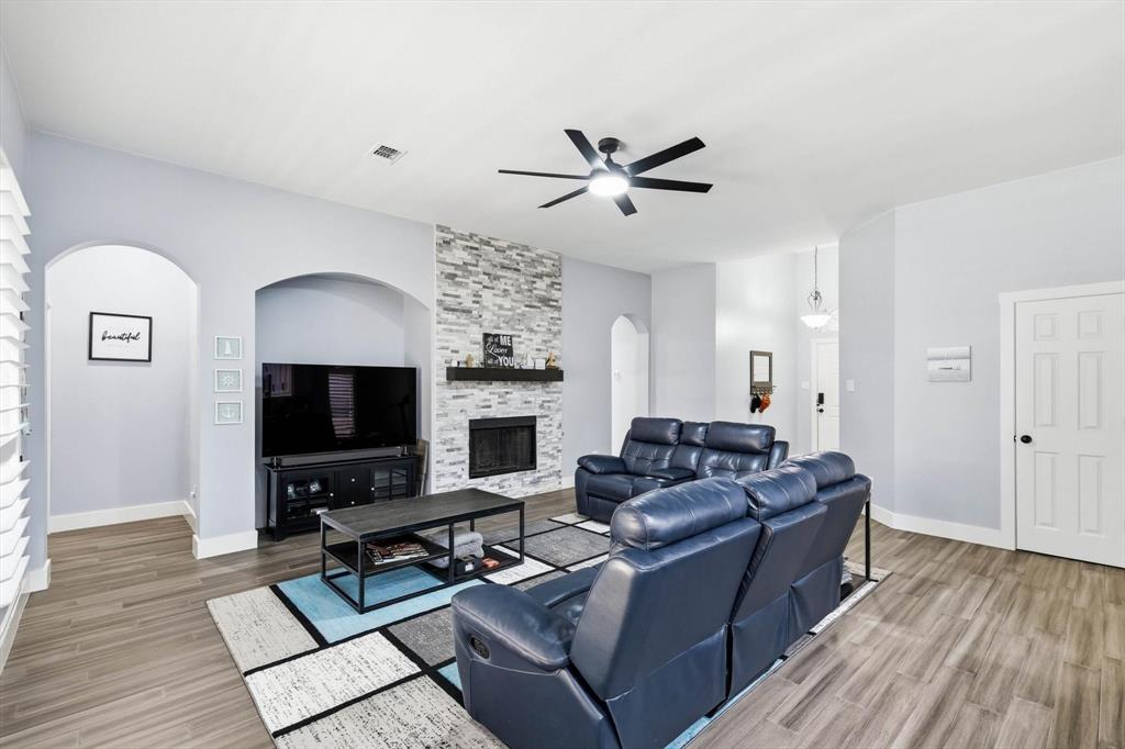 Cypress Point Estate Sec II - Residential