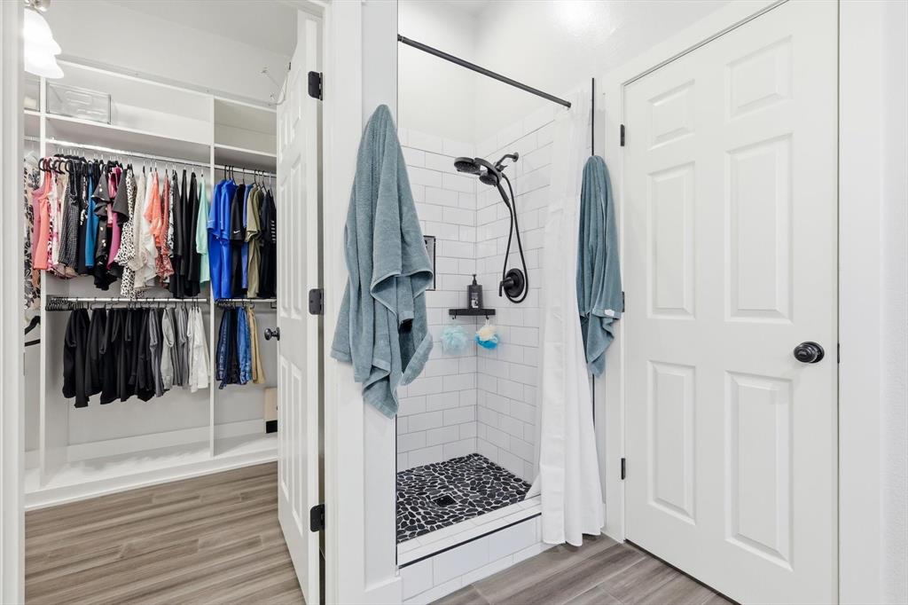 Cypress Point Estate Sec II - Residential