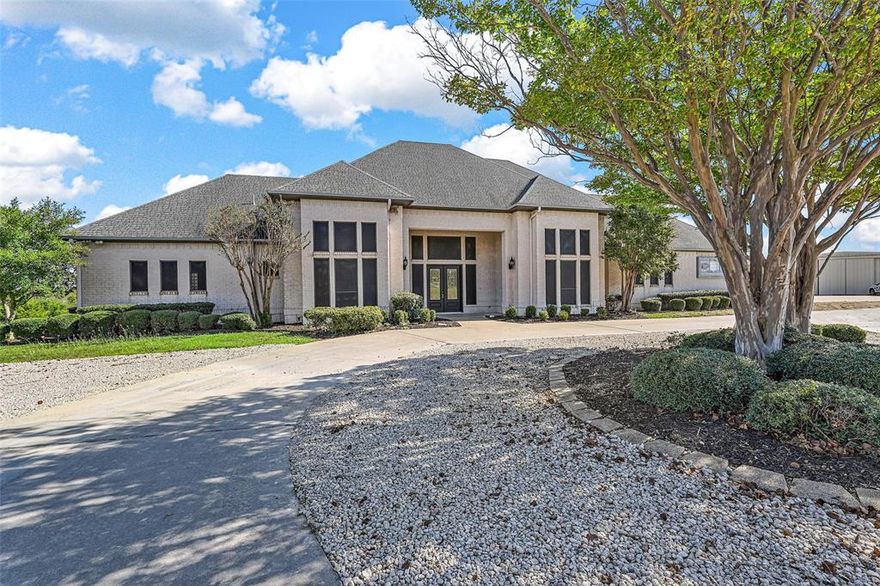 This 4,800 square-foot office space is available for lease in Rockwall, TX. Conveniently located at the prominent intersection of SH-205 and FM-549, the property benefits from over 20,000 VPD and is adjacent to retail development with large monument signage. The site features a versatile floor plan that can accommodate both cubicle and private office configurations. It includes a full kitchen, three restrooms, a private fenced yard, laundry hookups, and is ADA compliant. The property offers two access points, including a truck entrance from SH-205, along with approximately 4 acres for parking or outdoor storage. With ample paved parking available, this property presents an excellent opportunity for a variety of contractor businesses and traditional office uses.