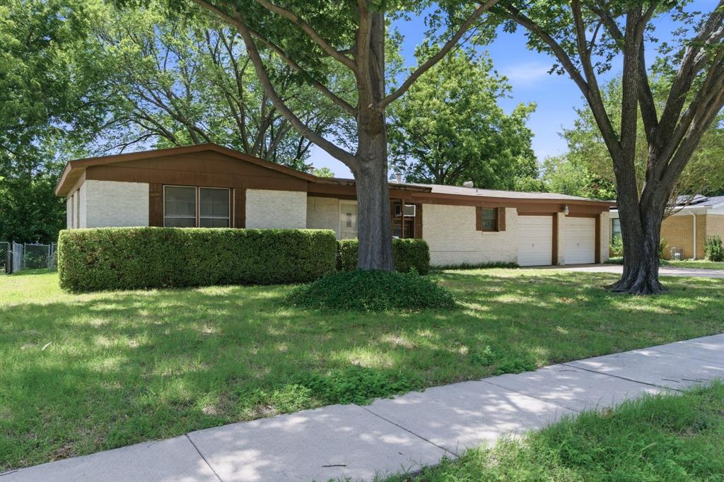 4333 Mackey Drive