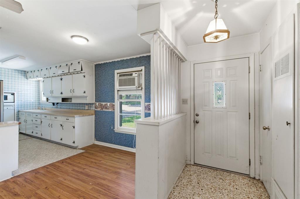 4333 Mackey Drive