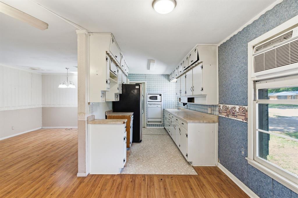 4333 Mackey Drive