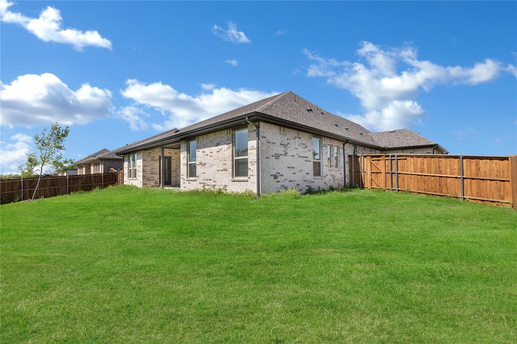 Villages Of Hurricane Creek Ph 1b, The - Residential Lease