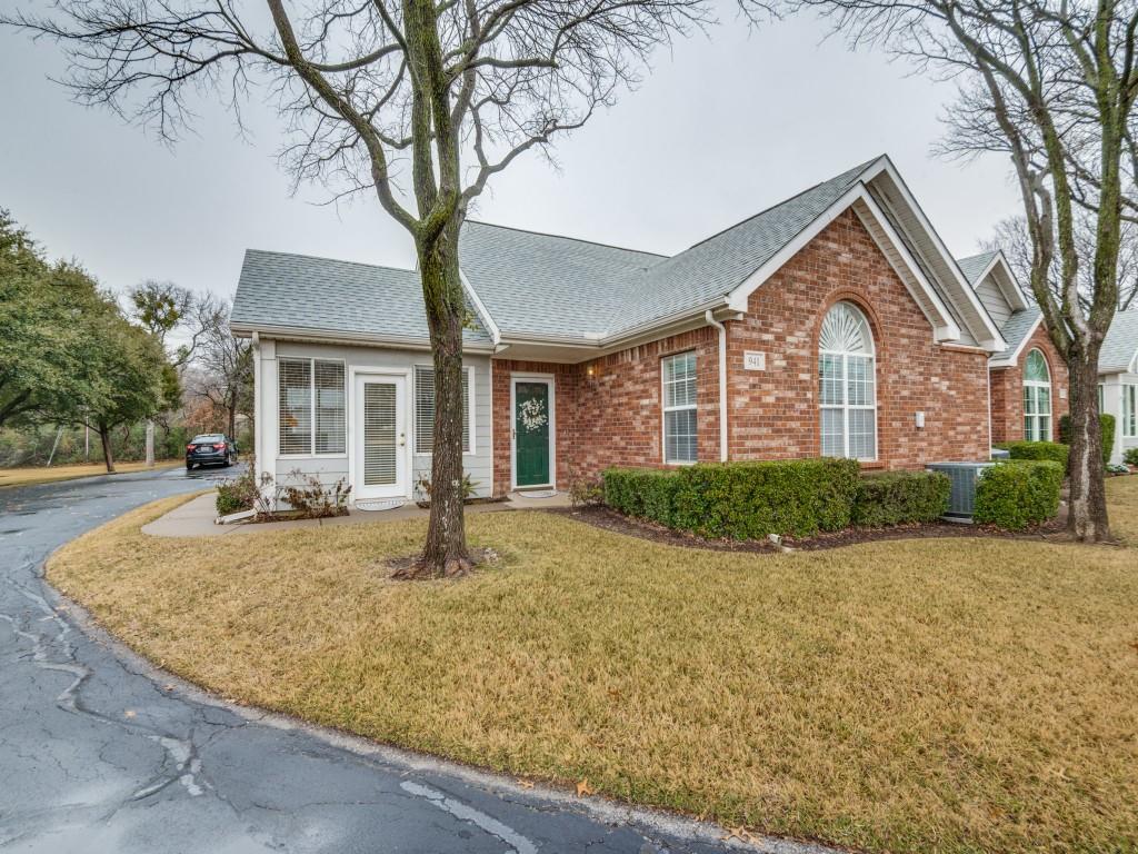 941 Bridges Drive