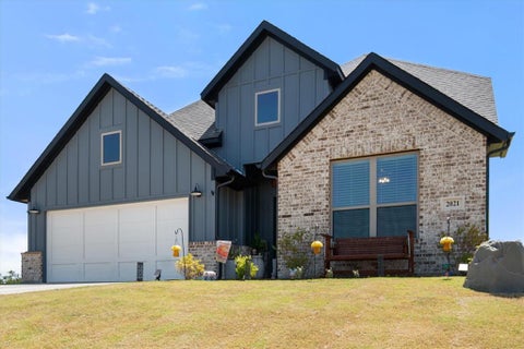 Photo of 2021 Redemption Drive, Weatherford, TX 76088 (MLS # 21369356)