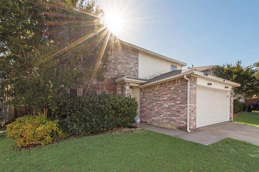 6033 Bridal Trail