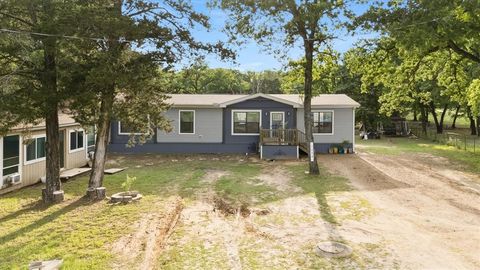 1334 E Woods Drive Seven Points TX 75143