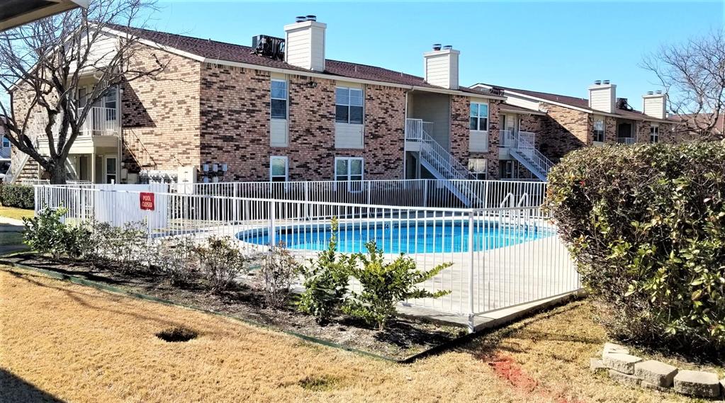 TRINITY MEADOWS CONDOMINIUMS - Residential Lease