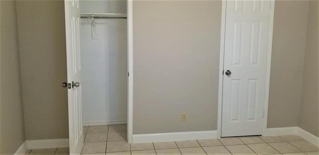 TRINITY MEADOWS CONDOMINIUMS - Residential Lease