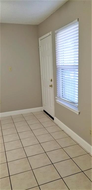 TRINITY MEADOWS CONDOMINIUMS - Residential Lease