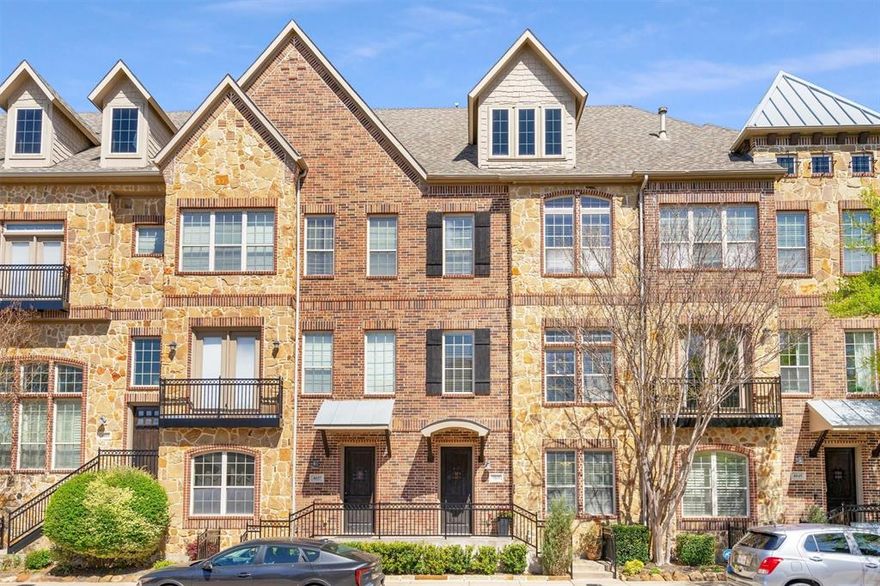 You absolutely have to check this out! It’s a stunning townhome with two balconies and a fantastic drive-up entrance. The hardwood floors are hand-scraped, and the crown moldings add a touch of elegance. The kitchen features granite countertops with stainless steel appliances, and the master bedroom boasts a spectacular master bath. Plus, the layout is so well-designed and flows beautifully! This beautiful luxury townhome is located right in the heart of north Dallas. It’s a low-maintenance home with two large bedrooms, each with its own en suite bathroom. The floor plan is fabulous, with the living, kitchen and dining areas on the same level, and a second living room on the lower floor with a full bath. The second living room could also be used as a study, office, or even a third bedroom. It’s priced to sell! It’s conveniently located near Brookhaven Country Club, where you can enjoy swimming, golf, and tennis. There are also premier private schools nearby, and you’ll have quick access to 635. You’ll be close to many restaurants, and the gorgeous landscaping with fountains adds to the beauty of this great location and makes it a fantastic opportunity!