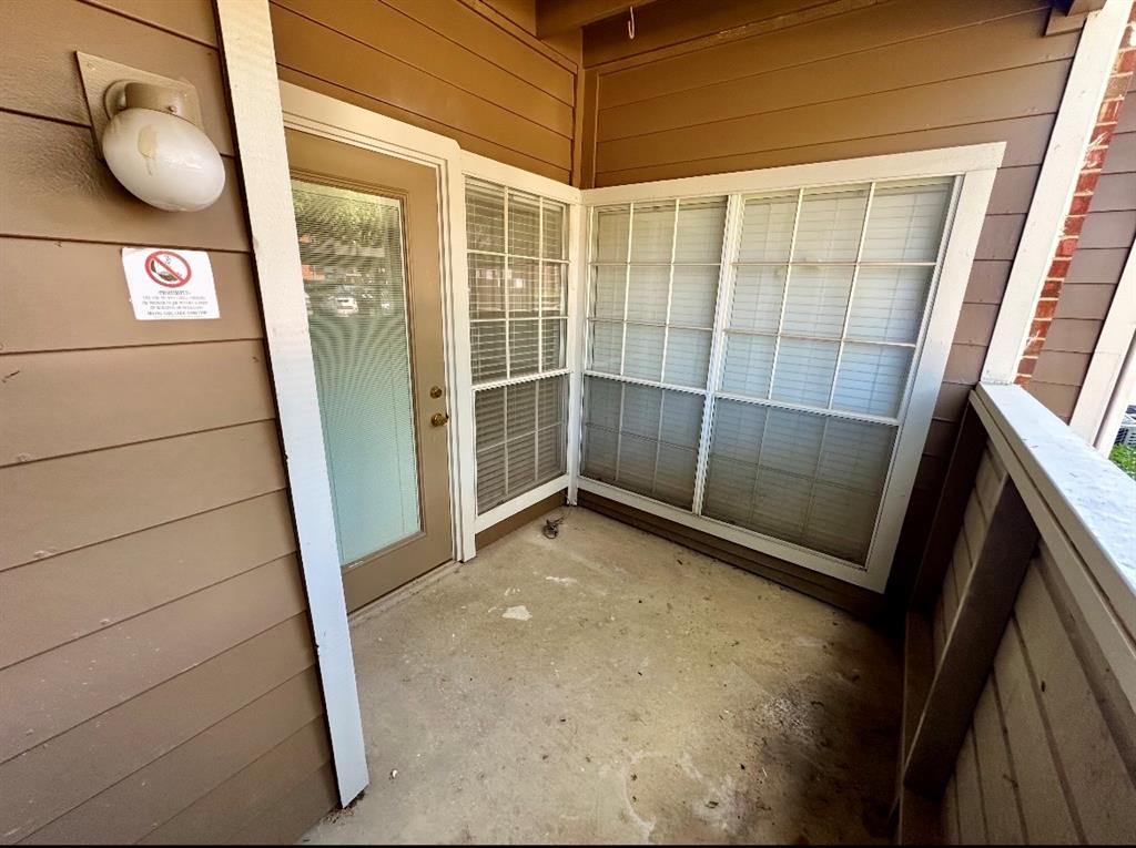 Meadows Condo - Residential