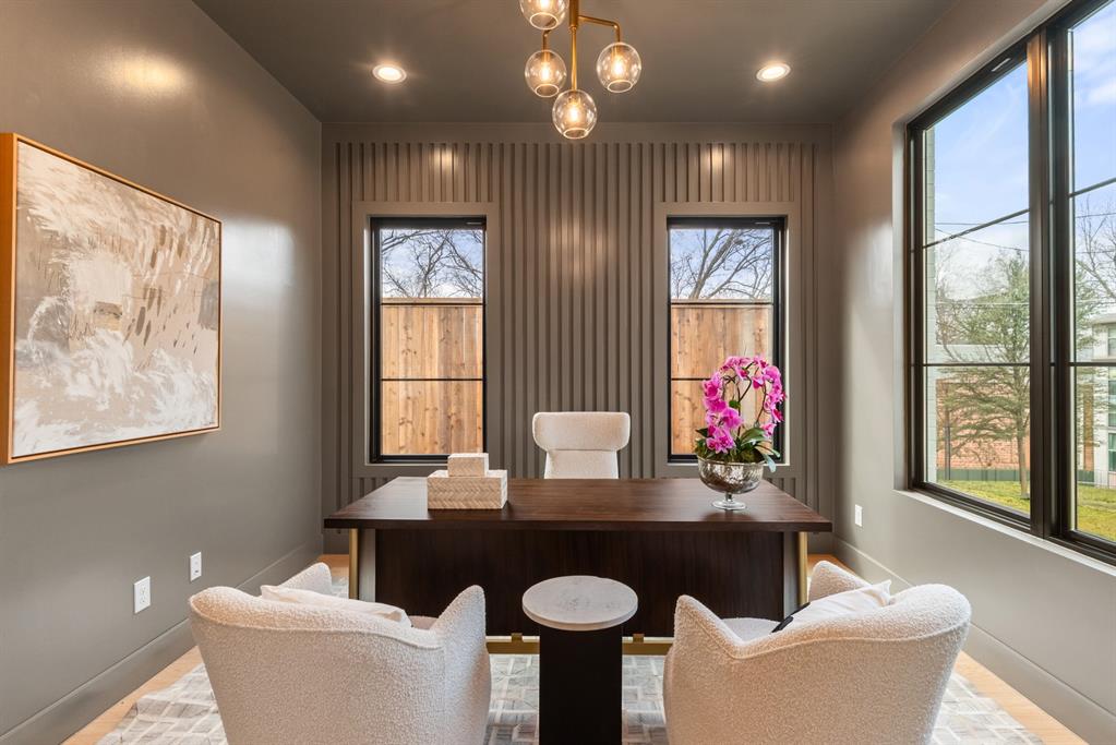 Lakeside Hills - Residential