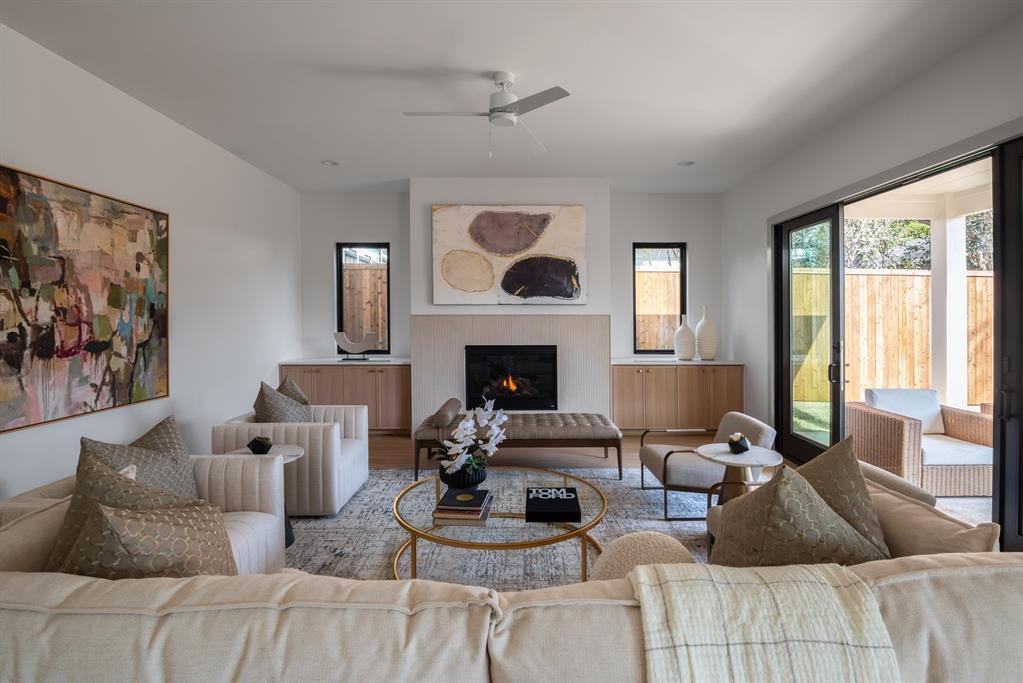 Lakeside Hills - Residential