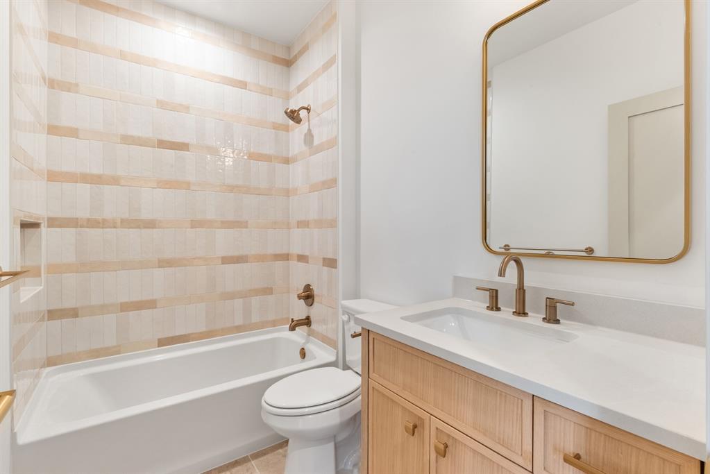 Lakeside Hills - Residential