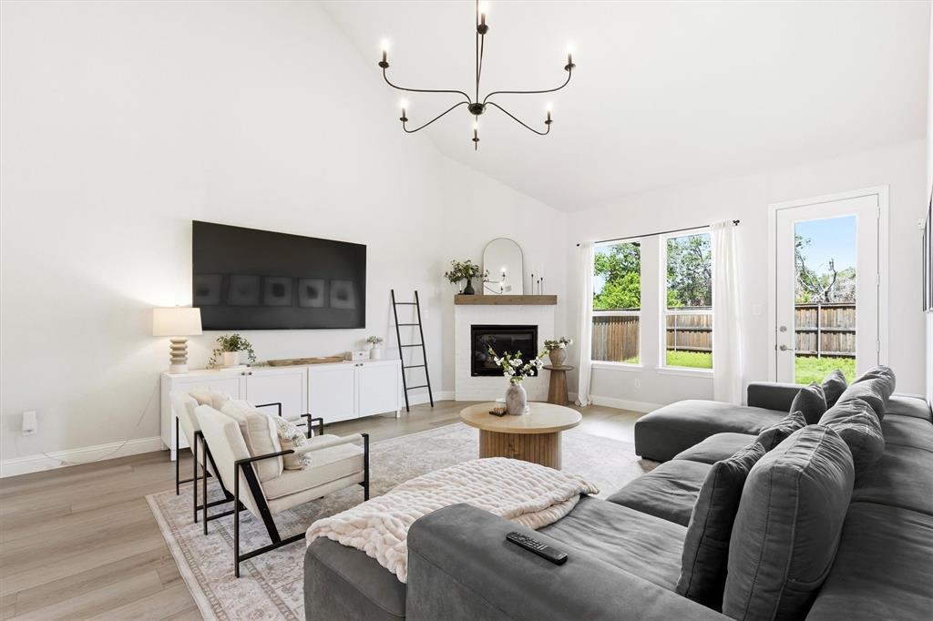320 Moonvine Drive