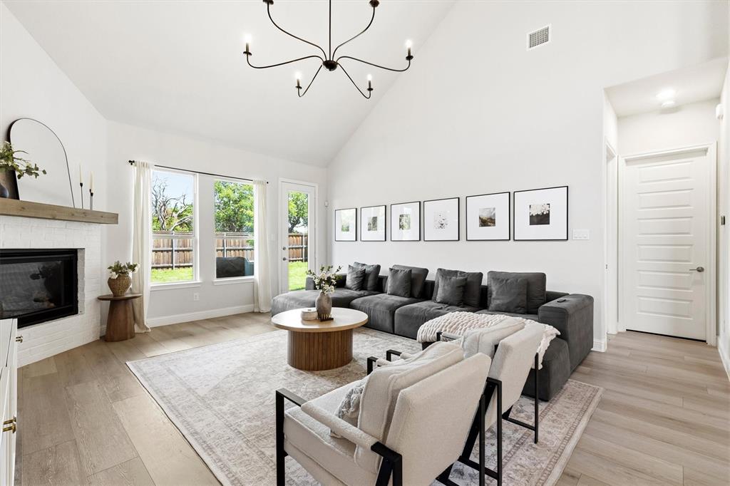 320 Moonvine Drive
