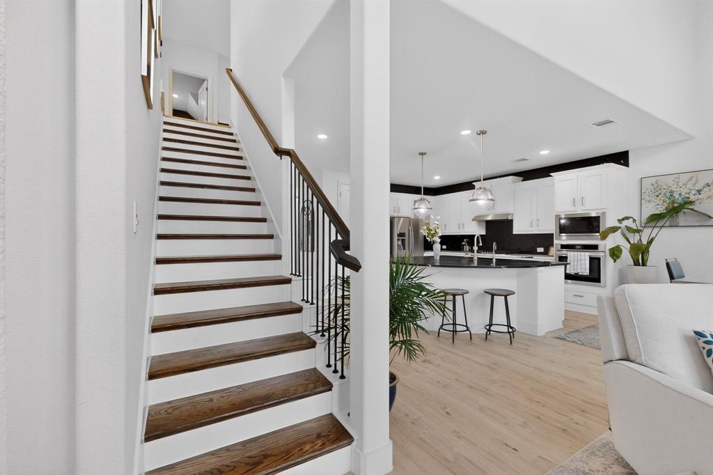 16716 Freshwater Drive