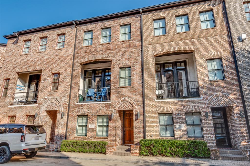 Intown Homes-Farmers Market - Residential Lease