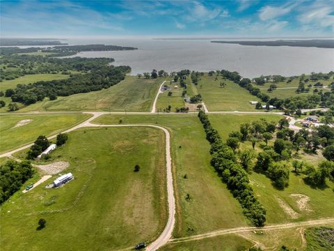 Photo of 0 Longview Lane, Lone Oak, TX 75453 (MLS # 21257901)