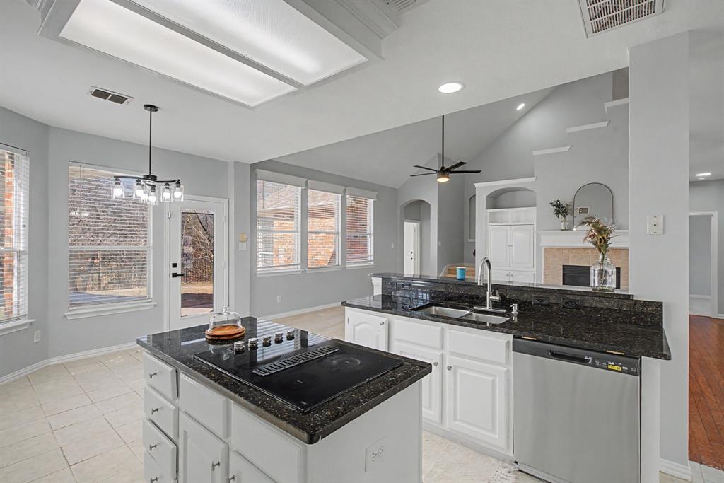 Wimbledon On The Creek - Residential