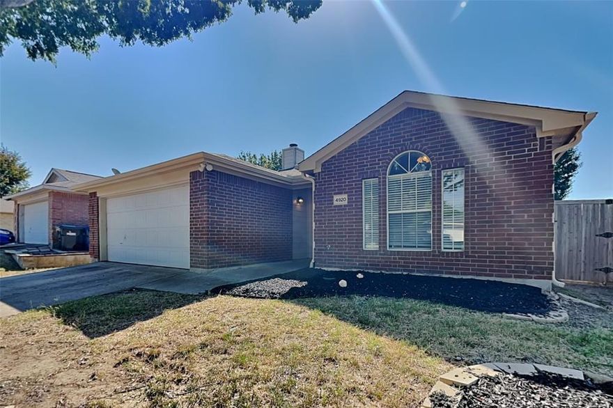 Charming 3 bed, 2 bath 1,245 sq ft home in Mckinney! Open kitchen concept with updated counters. Primary suite with attached bathroom. Spacious backyard, great for gatherings! Pets accepted on a case by case basis. Additional admin fees apply. The Fireplace is decorative. Schedule your showing today! This home is as-is.
LEASE TERM:1-2 years  

This home may be located within a Homeowners Association (HOA) community. If so, residents will be responsible for adhering to all HOA rules and regulations. Please contact your agent or landlord's agent for more information.