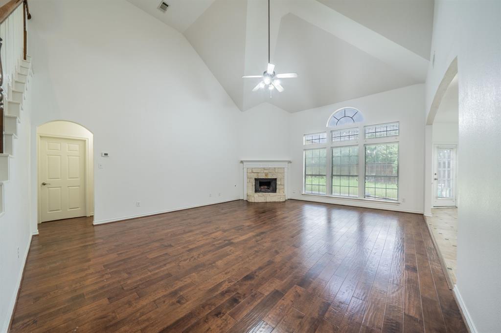 307 Dover Heights Trail