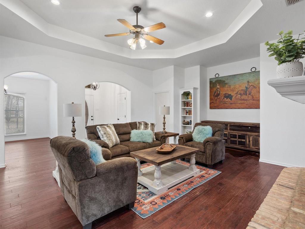 Collinsworth - Residential