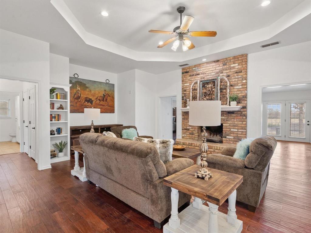 Collinsworth - Residential