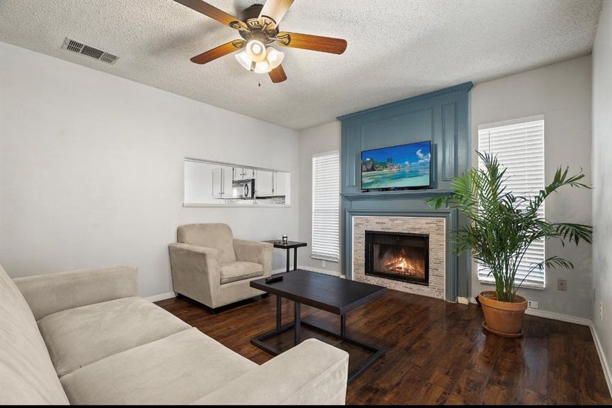 Charming Arlington Townhome
Discover this inviting 2-bedroom, 2.5-bath home perfectly situated in the heart of Arlington. The spacious layout includes a second living area upstairs with vaulted ceilings—ideal for an office or flex space. Enjoy a cozy fireplace in the main living room and a large kitchen with abundant cabinet space. Brand-new carpet enhances the upstairs level, while the home’s thoughtful design offers plenty of storage throughout. Step outside to a cozy backyard and enjoy the advantage of a maintenance-free front yard, cared for by the HOA. Residents also have access to a sparkling private community pool.
Available November 1, 2025.