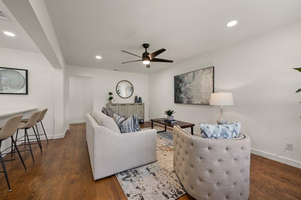 9916 Cloister Drive