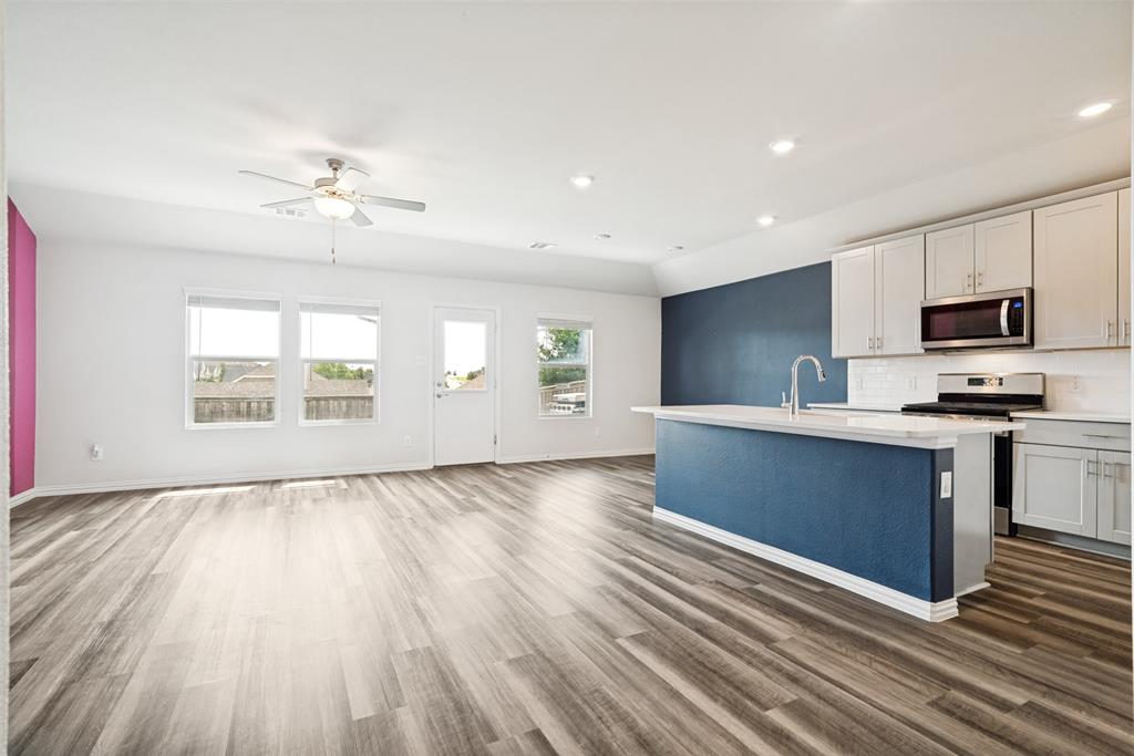 5573 Cypress Willow Bend
