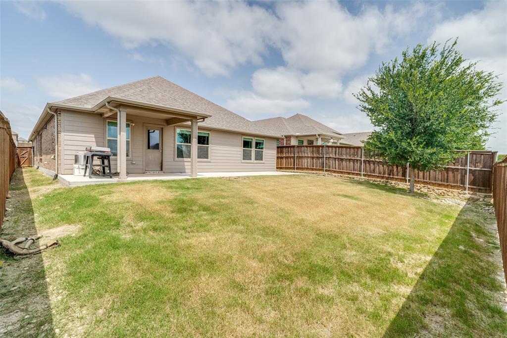 5573 Cypress Willow Bend