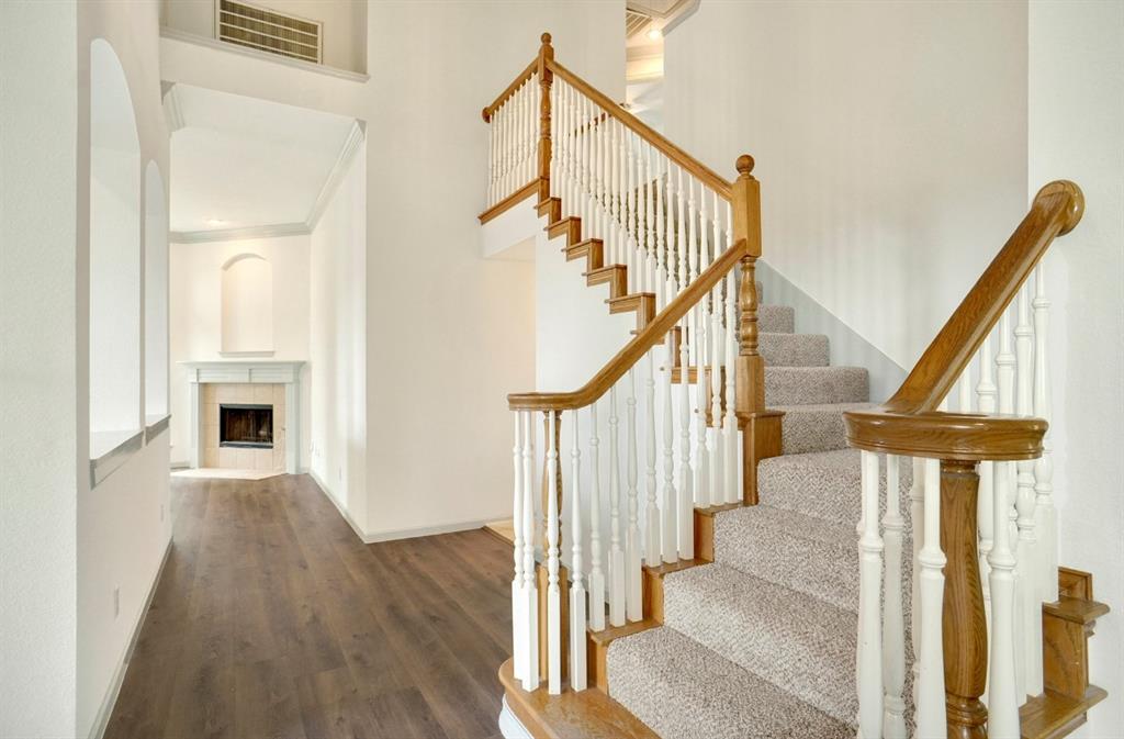 1814 Barton Springs Court