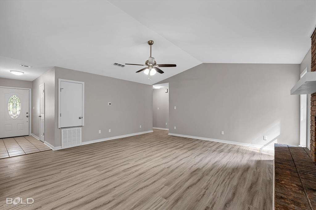 Shreveport, Louisiana 71118, United States, 3 Bedrooms Bedrooms, ,2 BathroomsBathrooms,Residential,Active,199087