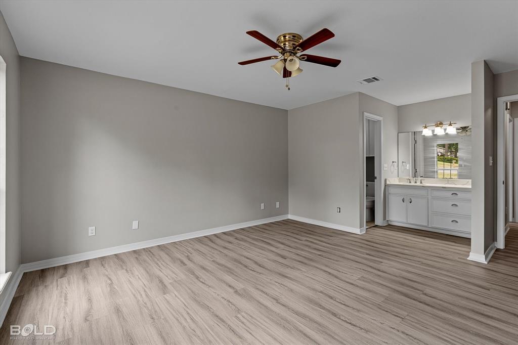 Shreveport, Louisiana 71118, United States, 3 Bedrooms Bedrooms, ,2 BathroomsBathrooms,Residential,Active,199087