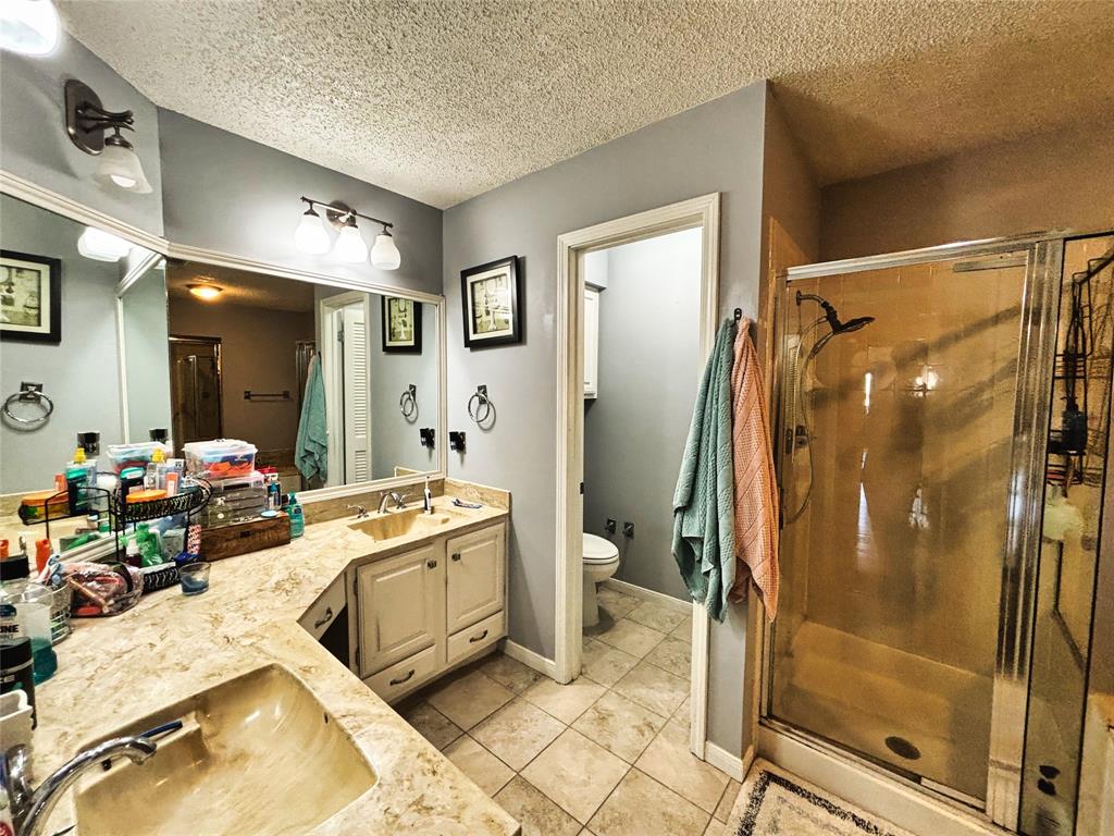 Cloisters Condo The - Residential Lease