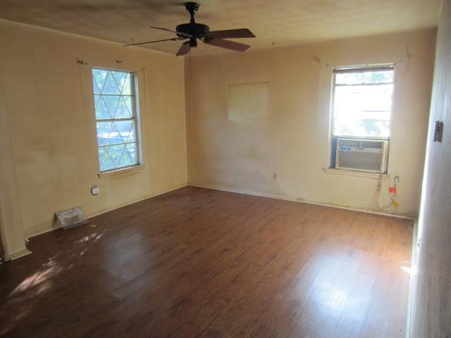 1400 Bates Court