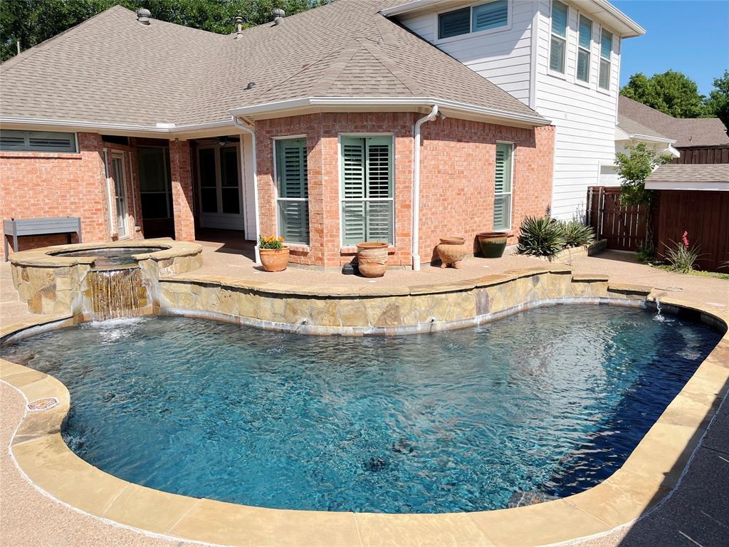 5908 Sandhill Circle