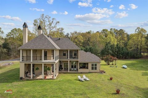 A home in Benton