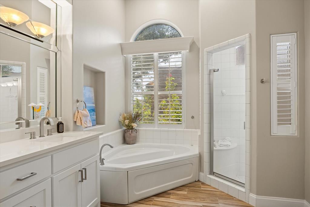 Waters Edge - Residential