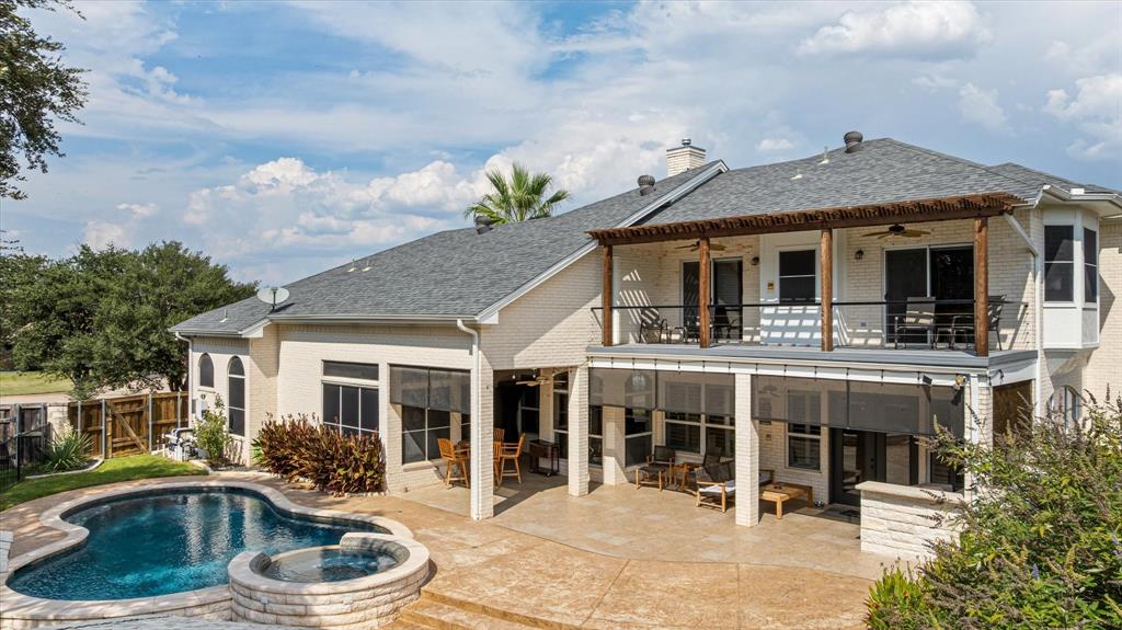 Waters Edge - Residential