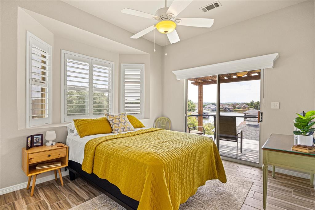 Waters Edge - Residential