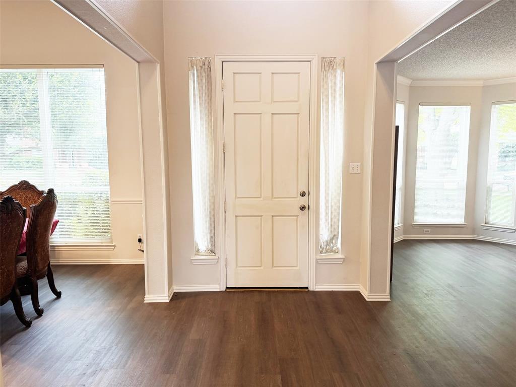 2901 Barksdale Drive