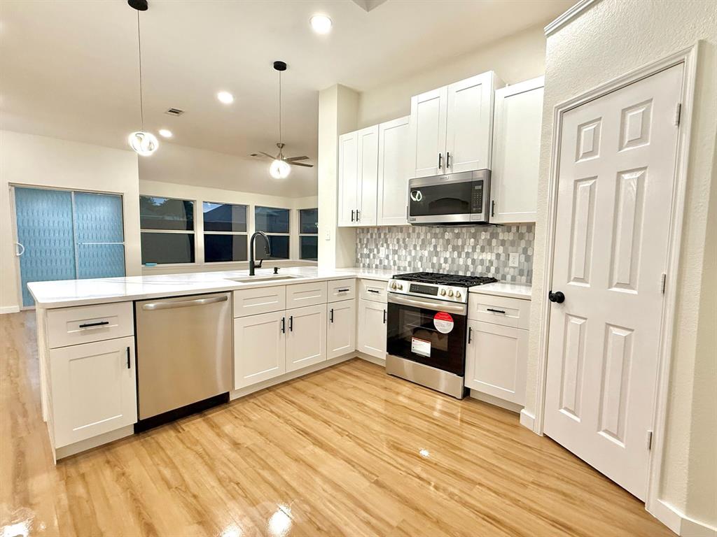 3104 Wind Flower Lane