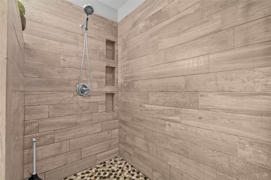 Roland Hills - Residential